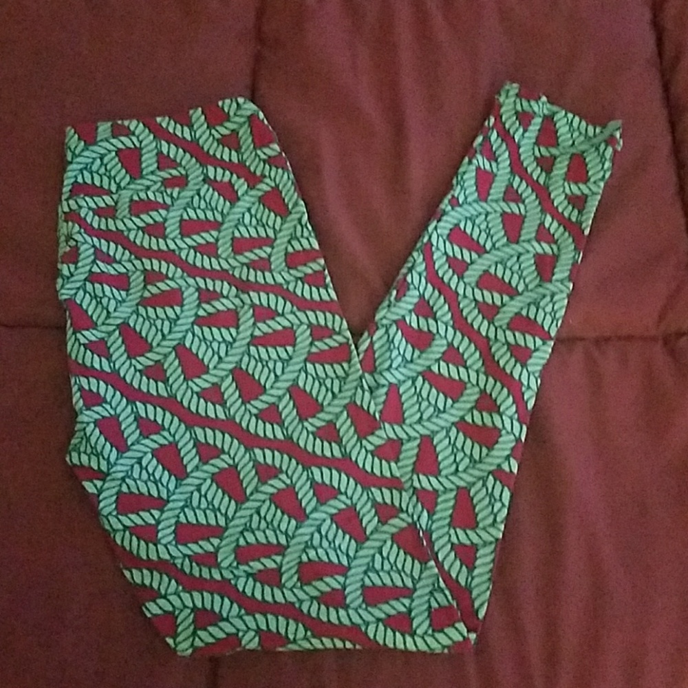 Lularoe rope design leggings